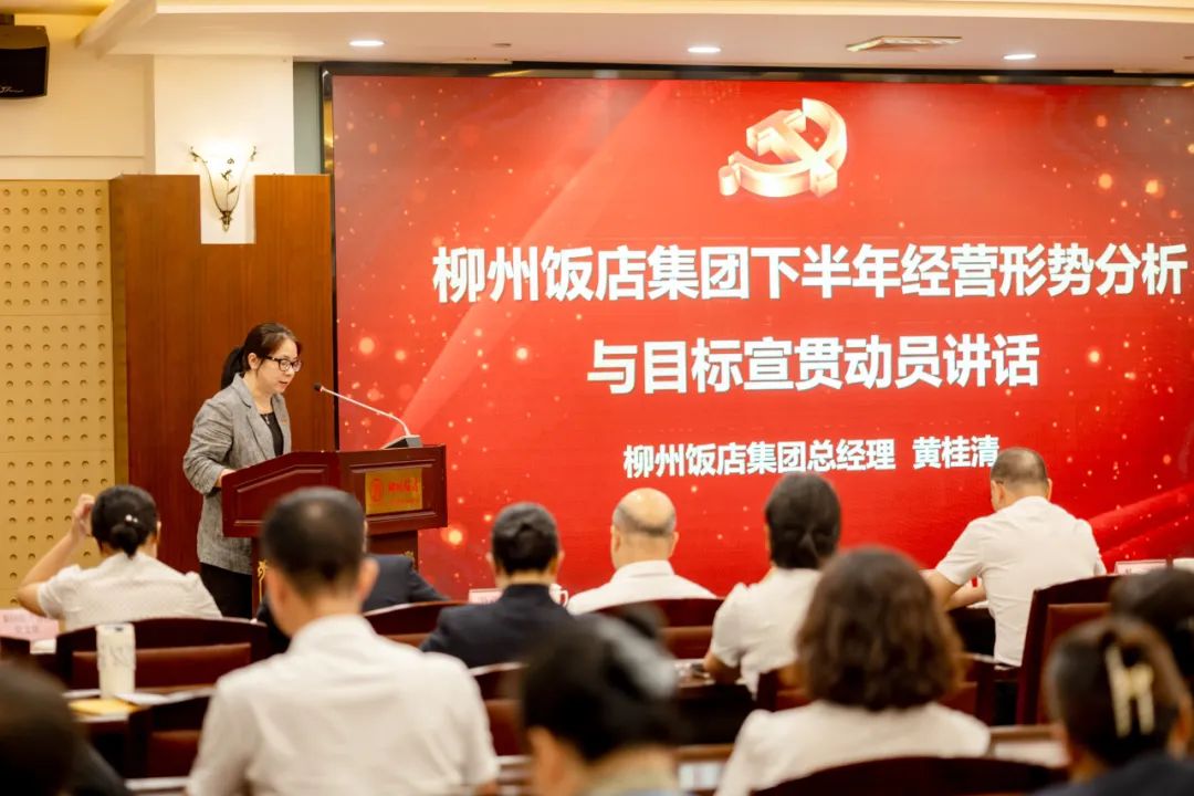 175688889968b7ff43dd4bf.jpg 175688889968b7ff43dd4bf.jpg